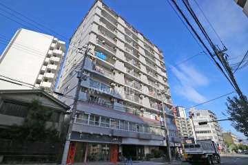 新大阪第一ダイヤモンドマンションの外観（南西側から）