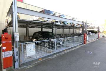 敷地内駐車場（屋外機械式）