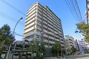 メゾンドール上新庄ビ・ライブの外観（南東側から）