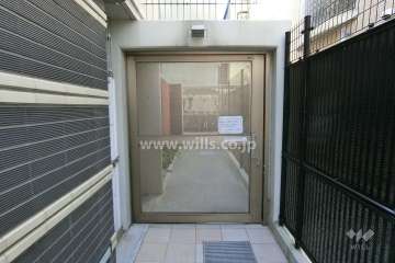 駐輪場の出入り口