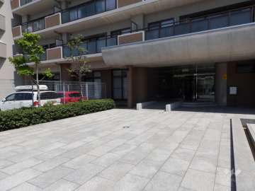 エントランスアプローチ