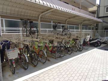 駐輪場