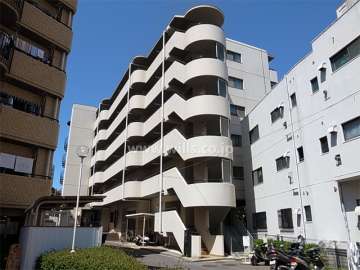 朝日プラザ東豊中２の外観（南西側から）