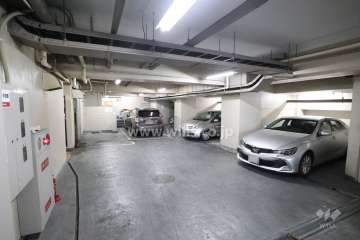 敷地内駐車場(屋内平面式)