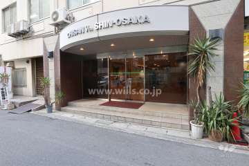 南側エントランス