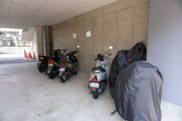 バイク置場