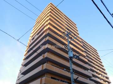 ライオンズマンション新大阪第6の外観（南西側から）
