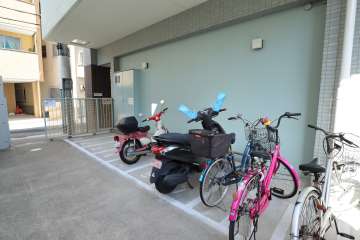 バイク置場