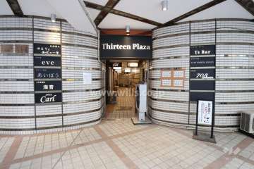 1階には店舗が入っています