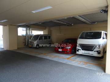 敷地内駐車場(屋内平面式)