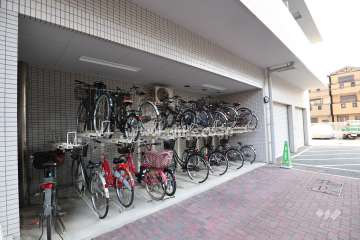 駐輪場