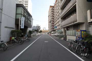 敷地南西側の前面道路