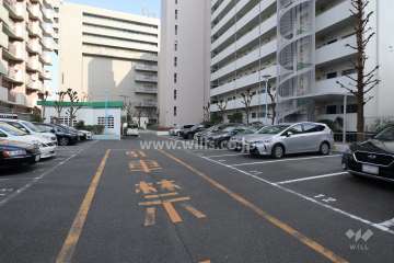 敷地内駐車場（屋外平面式）