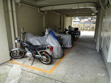 バイク置場