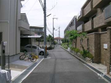 敷地南側の道路