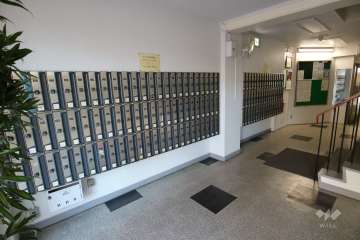 エントランス（共有ポスト）