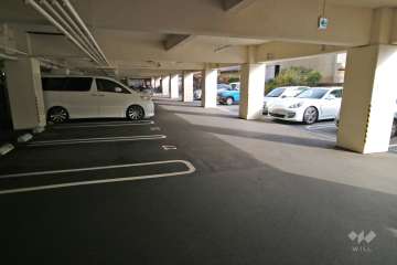敷地内駐車場（屋内平面式・屋外平面式）