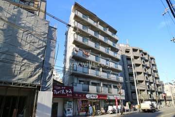 グランピア塚本のマンションの外観（南側から）