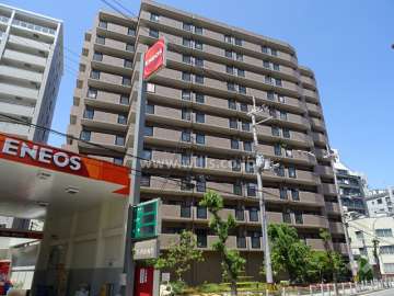 ルイシャトレ塚本駅前の外観（南側から）