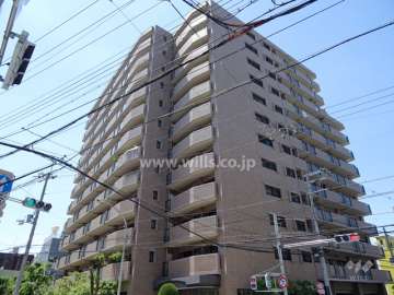 ルイシャトレ塚本駅前の外観（南東側から）