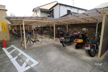 駐輪場、バイク置場