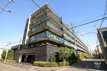 シティハウス塚本の外観（南西側から）