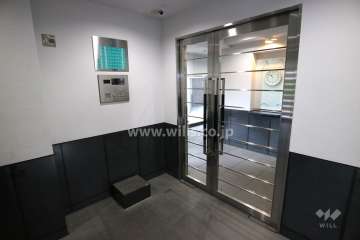 エントランス（オートロック付きです）