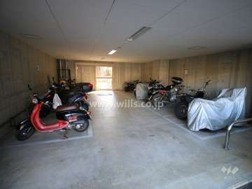 バイク置場