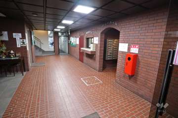 エントランスホール