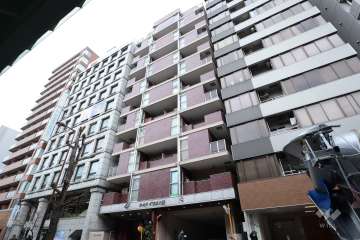 ネオハイツ新大阪の外観(南西側から）