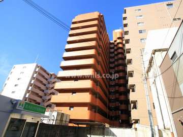 ライオンズマンション新大阪第5の外観（北東側から）