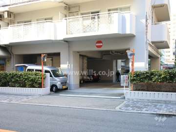 駐車場出口