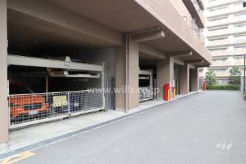 敷地内駐車場（屋内機械式）