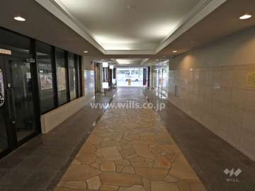 エントランスホール