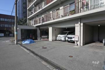 敷地内駐車場（屋内平面式）