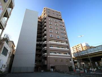 ヴァンデュール新大阪シティライフの外観（南東側から）