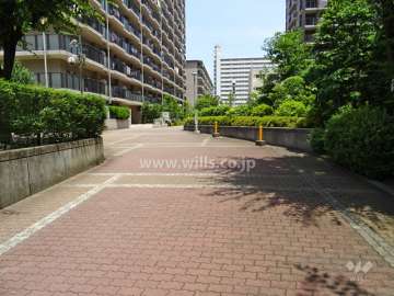 エントランスアプローチ