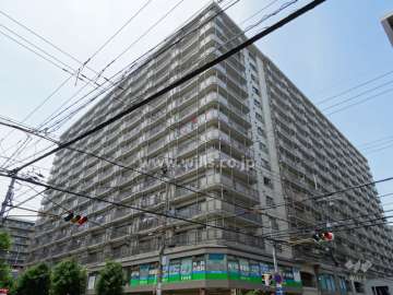 プライムハイツ新大阪の外観（南東側から）