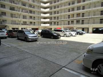 敷地内駐車場（屋外平面式）