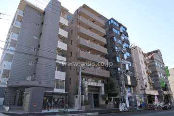 リーガル新大阪2の外観（北東側から）