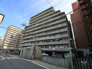 サニーコーポ東三国の外観（南西側から）