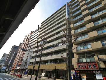 サニーコーポ東三国の外観（北東側から）