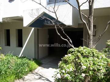 ３３号棟の南側エントランス