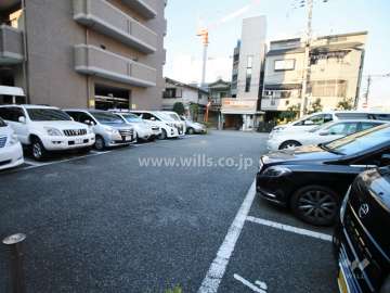 敷地内駐車場（屋外平面式）