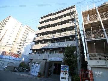 エスリード北大阪の外観（南東側から）