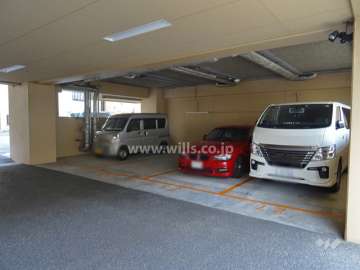 敷地内駐車場(屋内平面式)