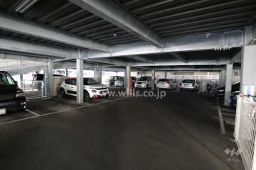 敷地内駐車場（屋内平面式）