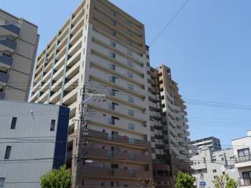 ネバーランド北大阪の外観（東側から）