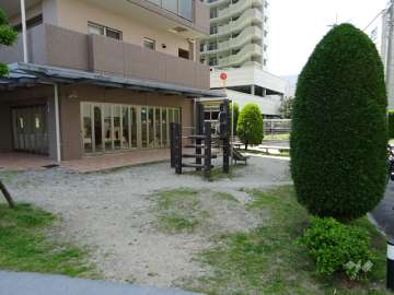 敷地内の公園