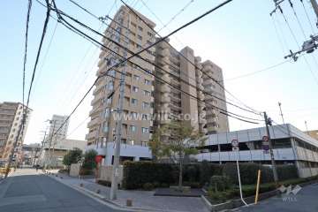 アパガーデンコート北大阪の外観(北東側から)